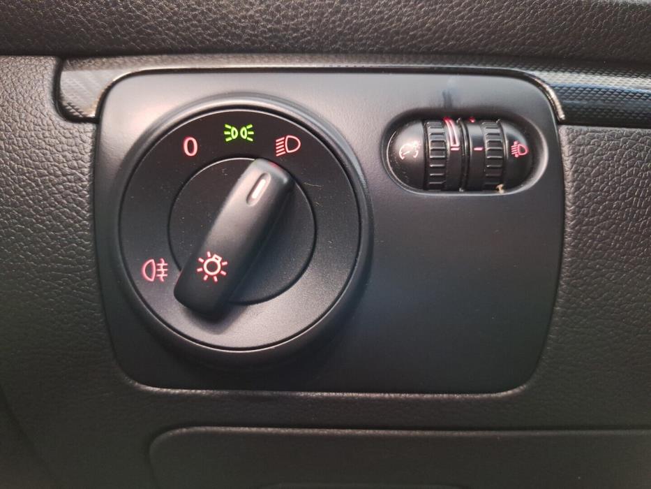 VOLKSWAGEN Jetta 2009