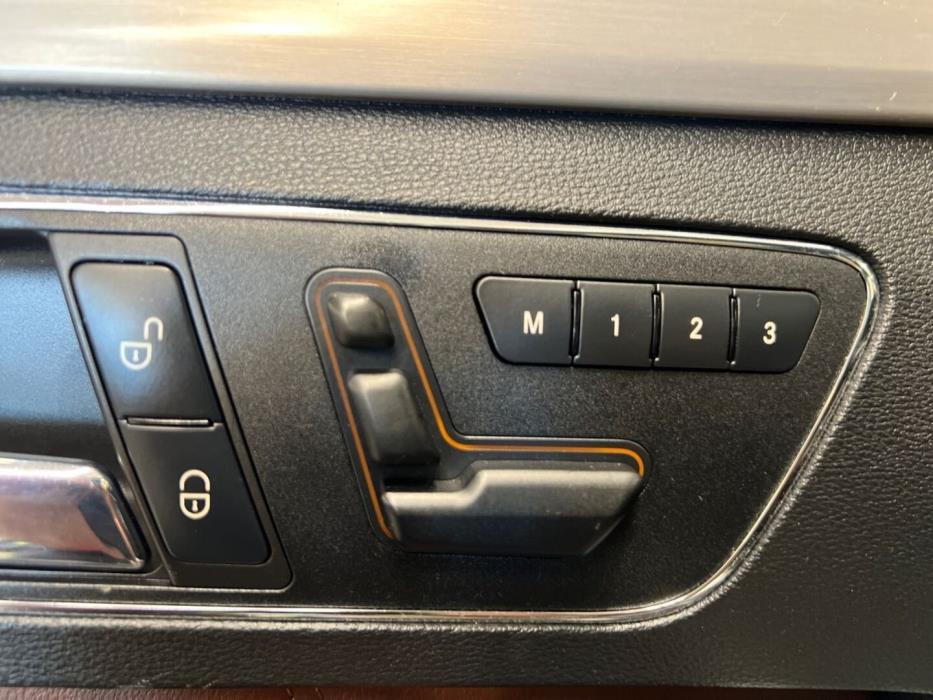 MERCEDES-BENZ E 2010