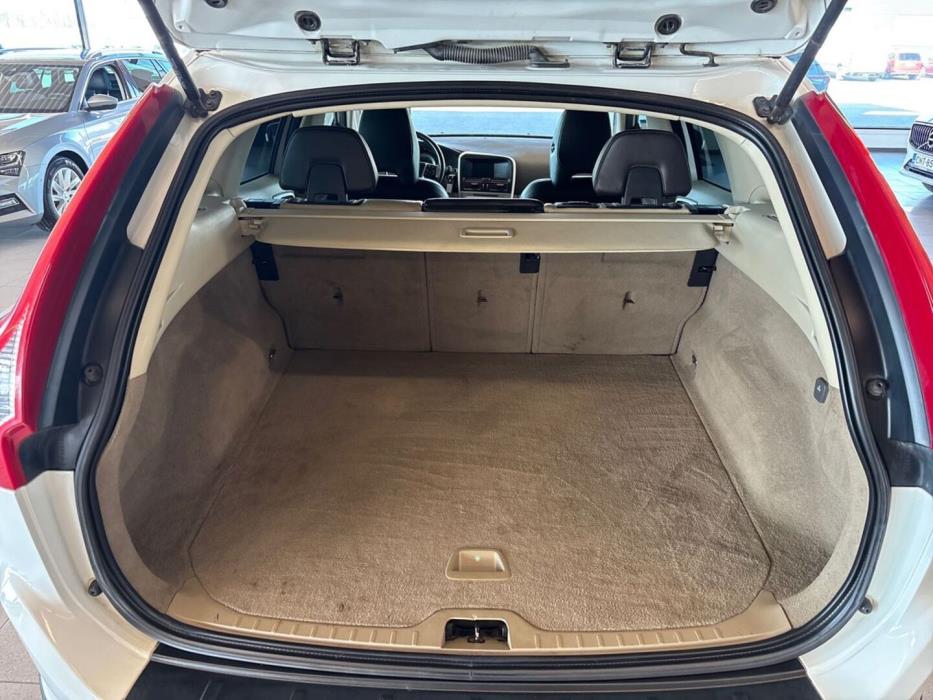 VOLVO XC60 2011