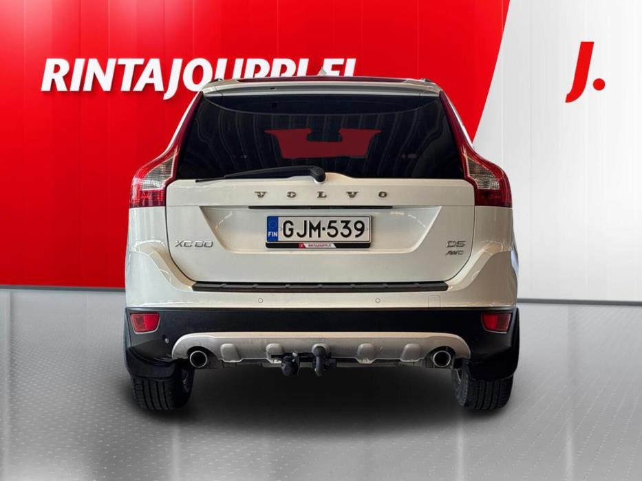 VOLVO XC60 2011