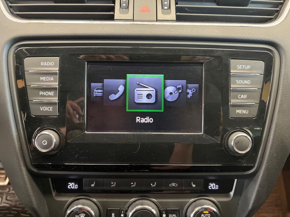 SKODA Octavia 2014