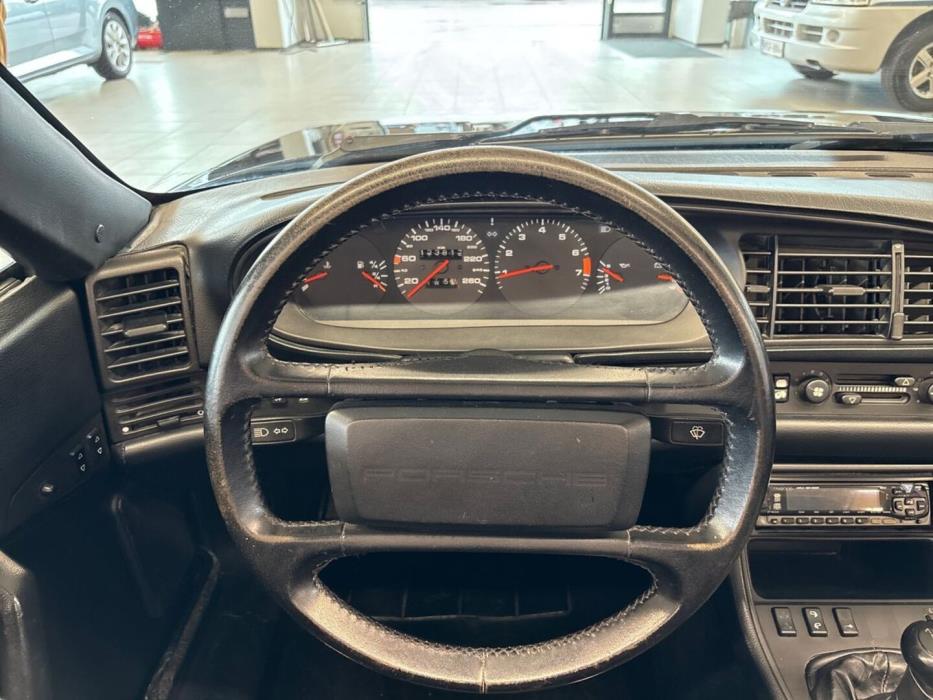 PORSCHE 944 1991