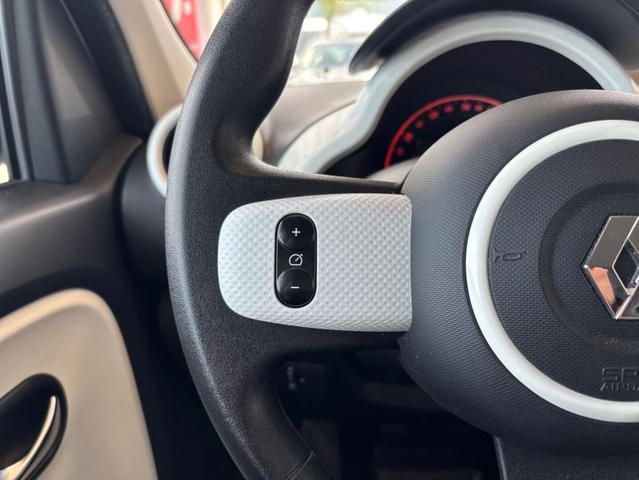 RENAULT Twingo 2015
