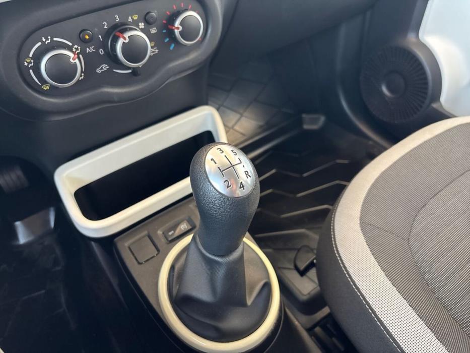 RENAULT Twingo 2015