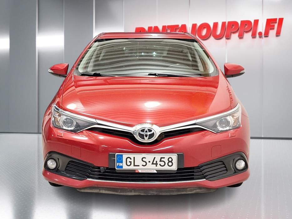 TOYOTA Auris 2016
