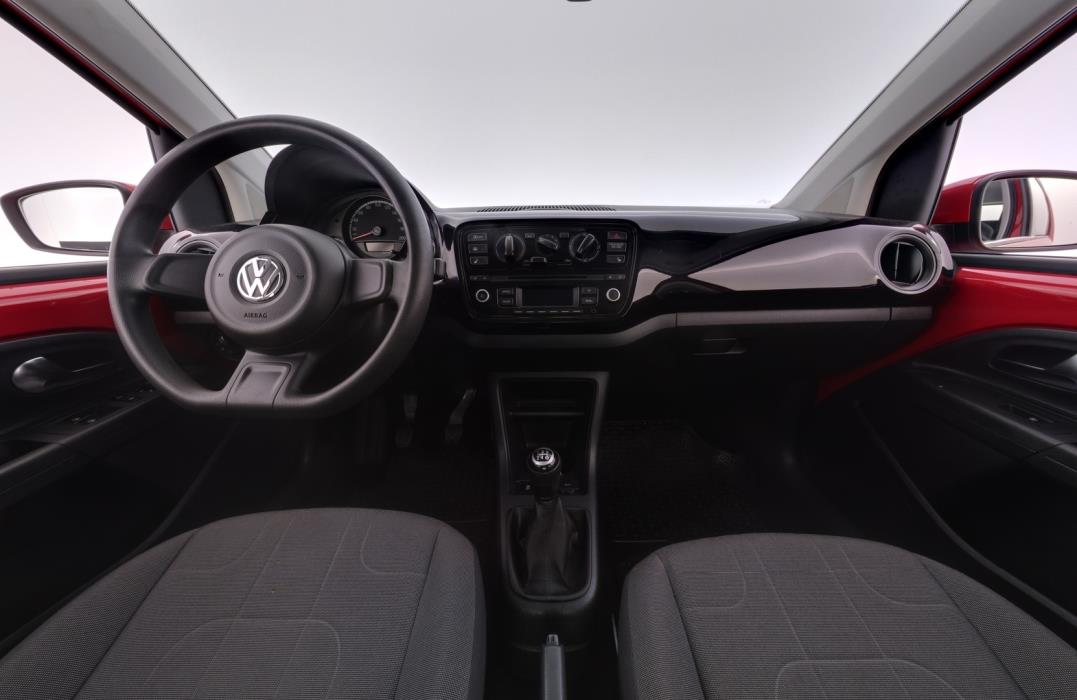 VOLKSWAGEN up! 2015