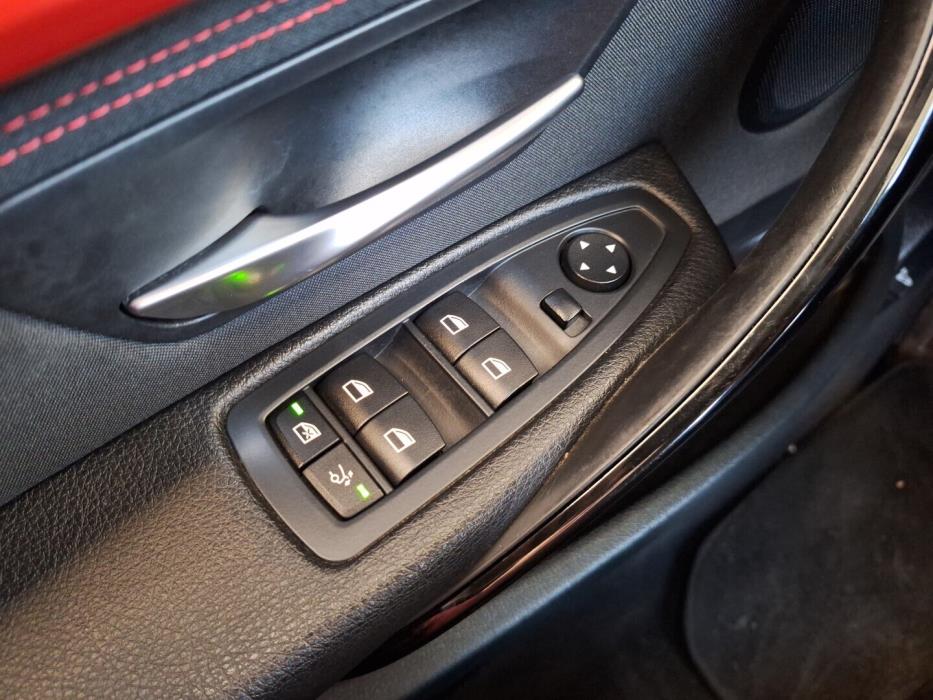 BMW 320 Gran Turismo 2016