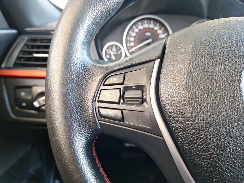 BMW 320 Gran Turismo 2016