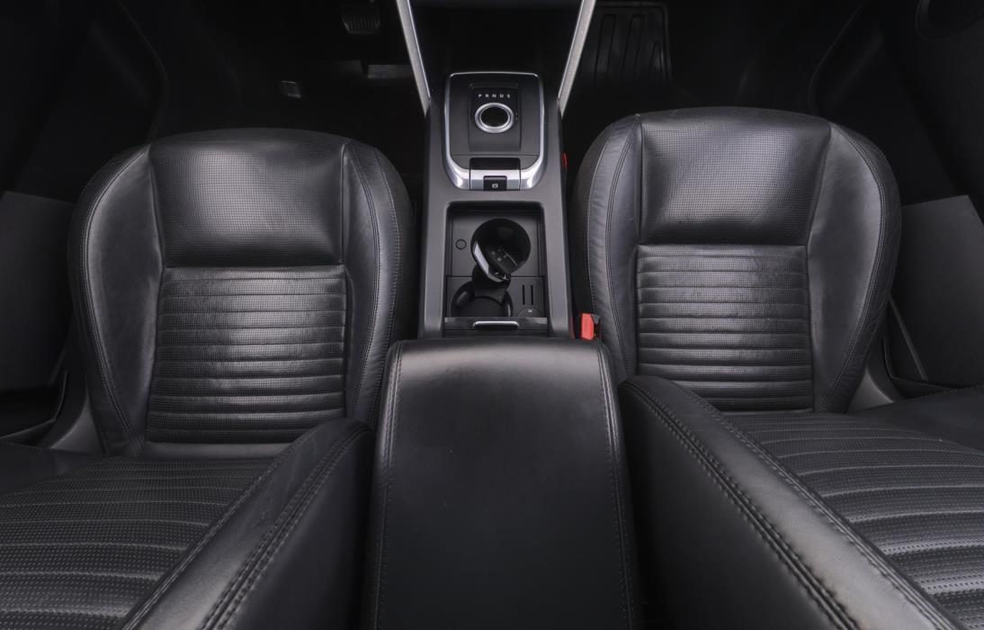 LAND ROVER Discovery Sport 2016