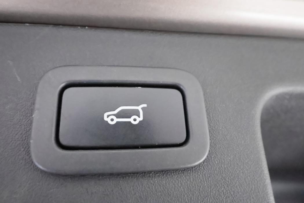 LAND ROVER Discovery Sport 2016