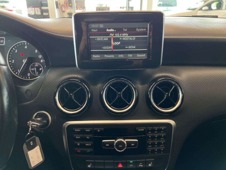 MERCEDES-BENZ A 2013