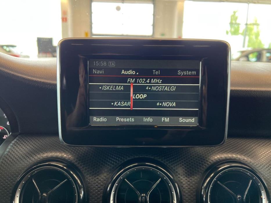 MERCEDES-BENZ A 2013
