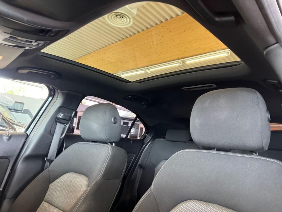 MERCEDES-BENZ A 2013