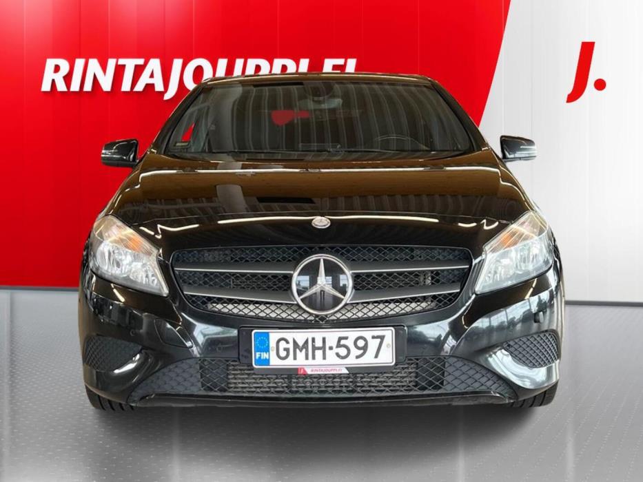 MERCEDES-BENZ A 2013