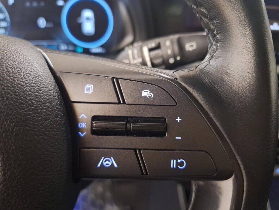 HYUNDAI i20 Hatchback 2021