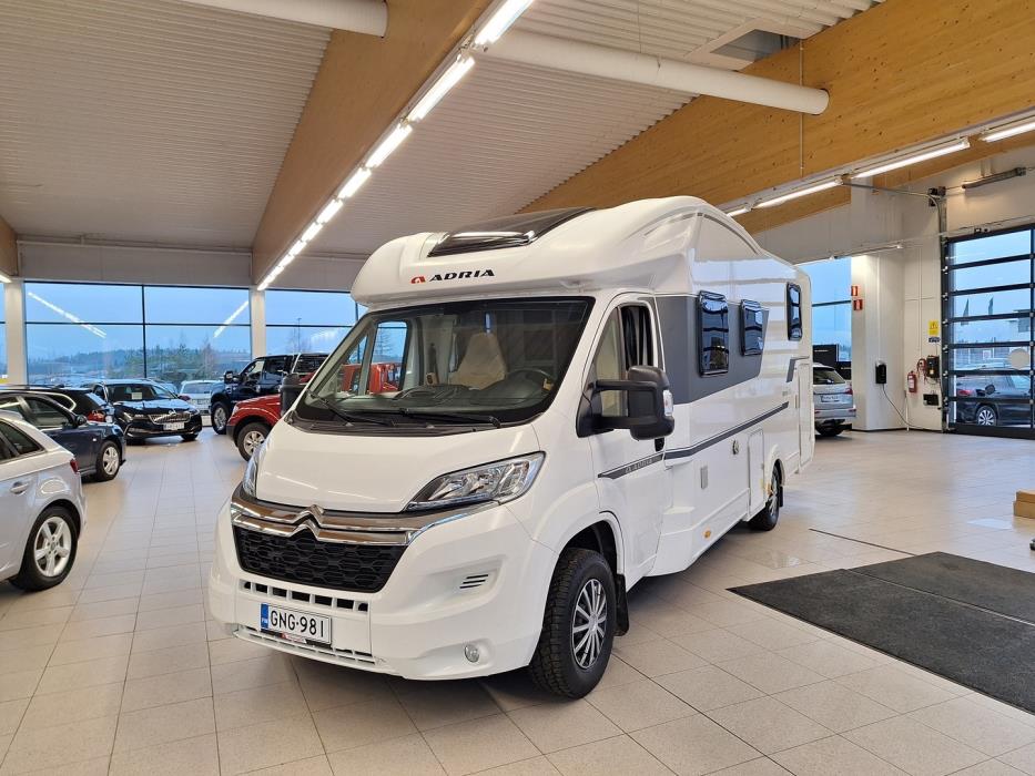 ADRIA Matrix Axess 670 SC 2019