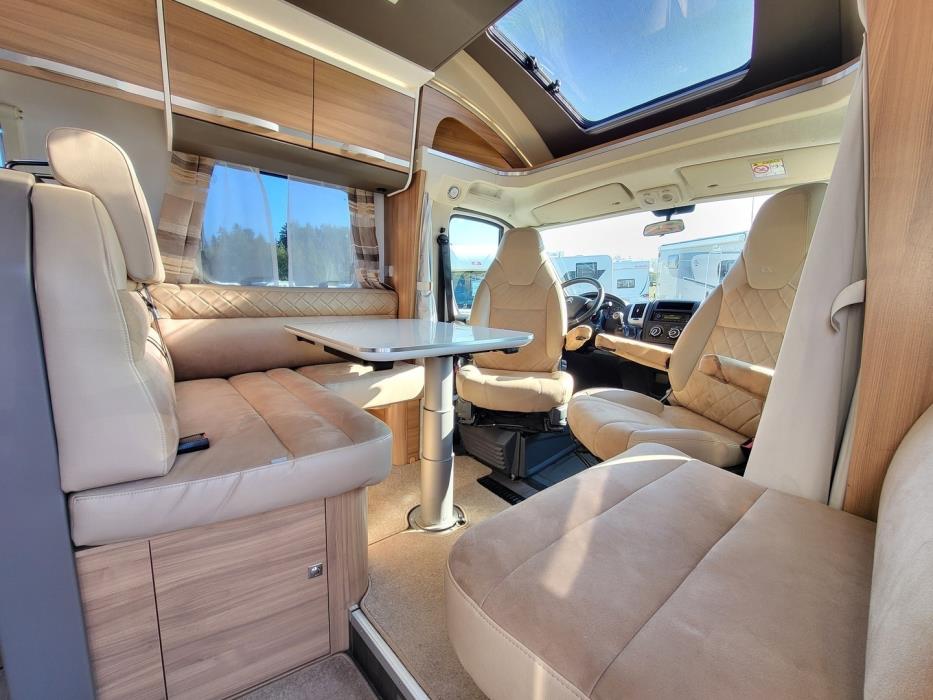 ADRIA Matrix Axess 670 SC 2019