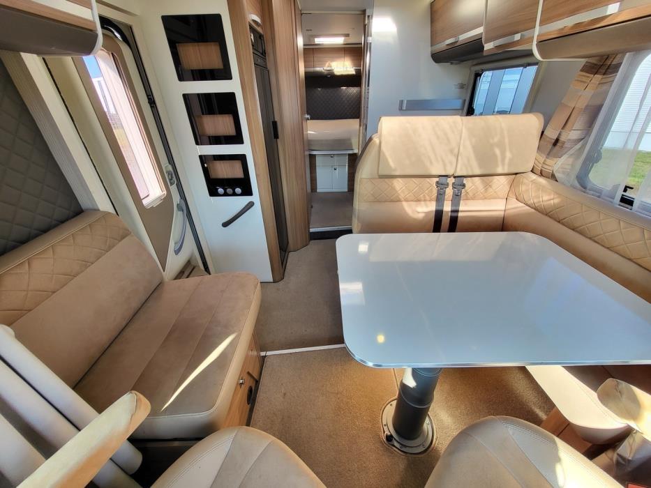 ADRIA Matrix Axess 670 SC 2019