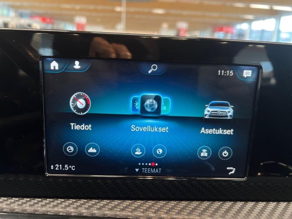 MERCEDES-BENZ A 2019