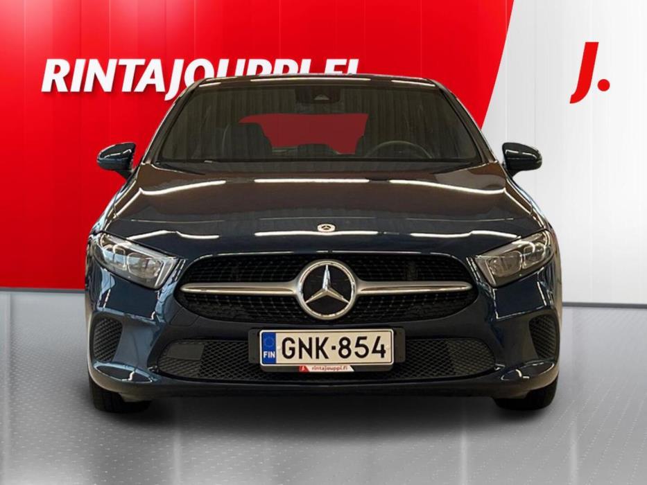 MERCEDES-BENZ A 2019