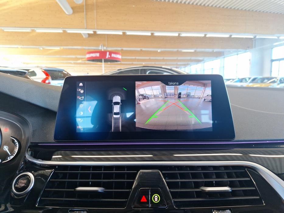 BMW 530 2019