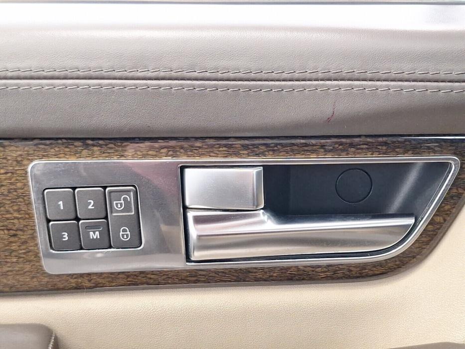 LAND ROVER RANGE ROVER SPORT 2011