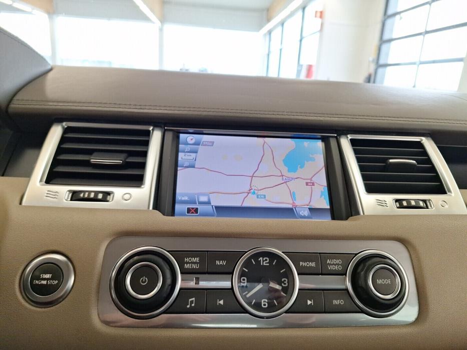 LAND ROVER RANGE ROVER SPORT 2011