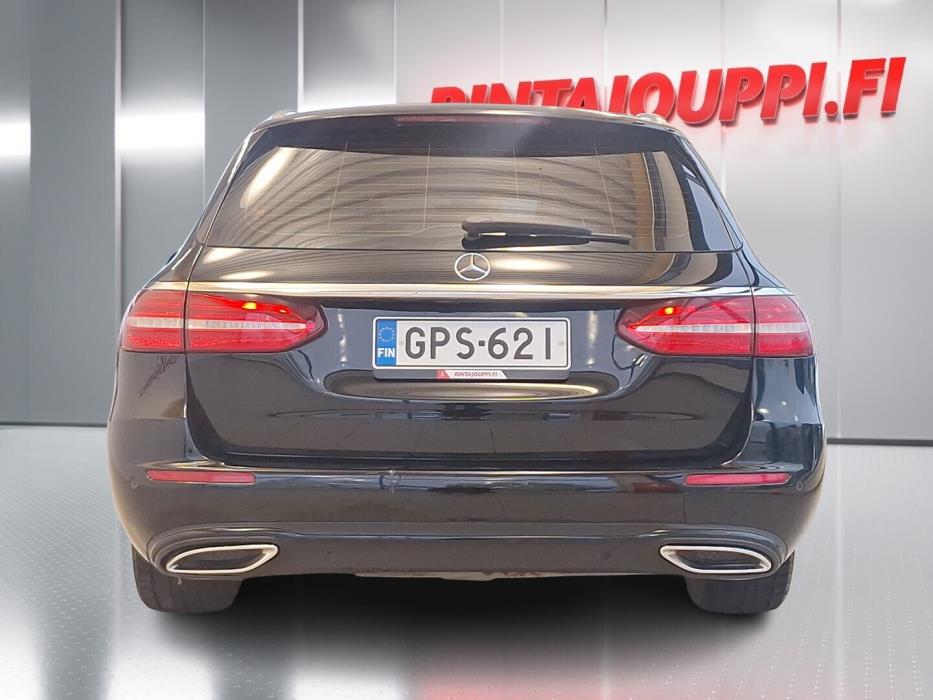 MERCEDES-BENZ E 2020