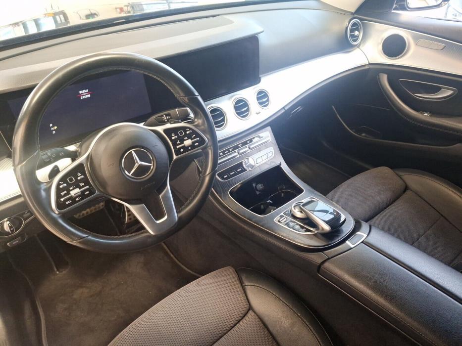 MERCEDES-BENZ E 2020
