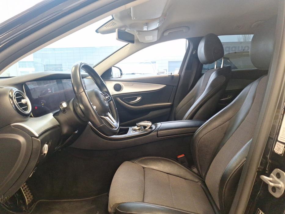 MERCEDES-BENZ E 2020