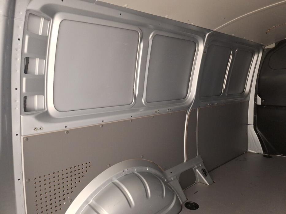 VOLKSWAGEN Transporter 2021