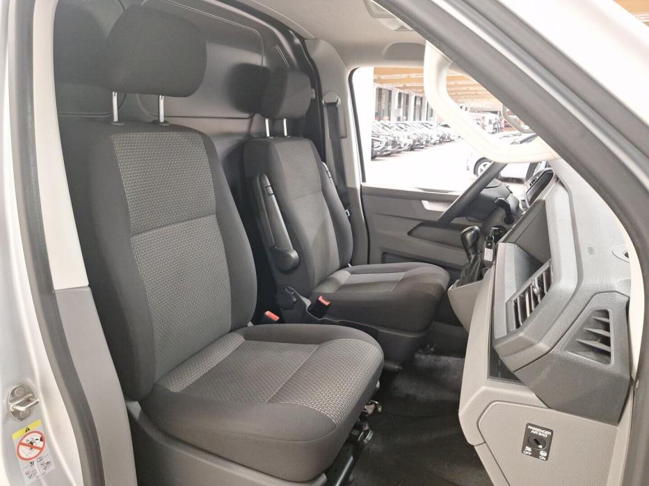 VOLKSWAGEN Transporter 2021