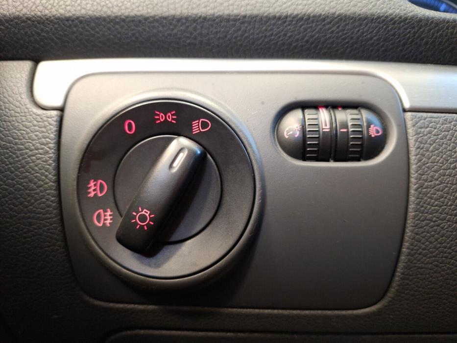 VOLKSWAGEN Jetta 2007