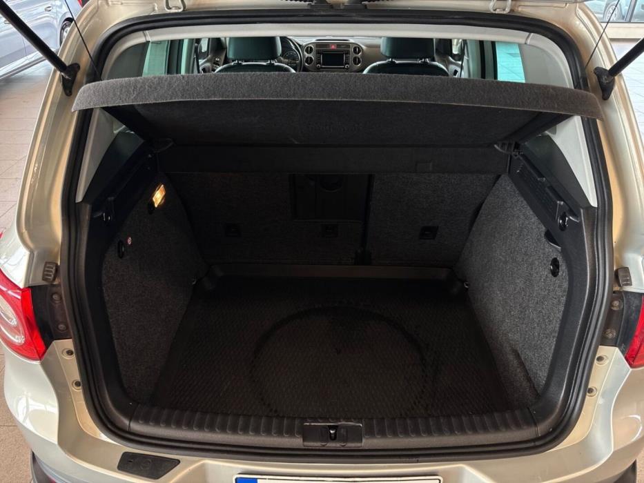 VOLKSWAGEN Tiguan 2010