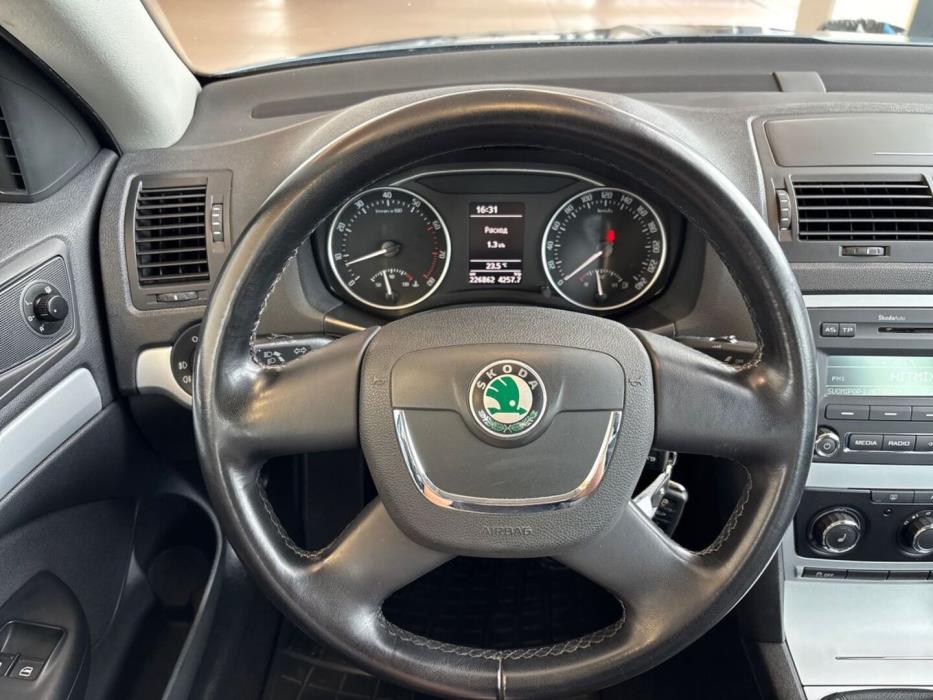 SKODA Octavia 2010