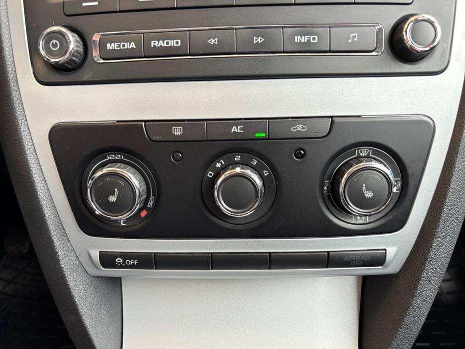 SKODA Octavia 2010