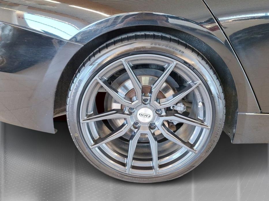 BMW 320 2012