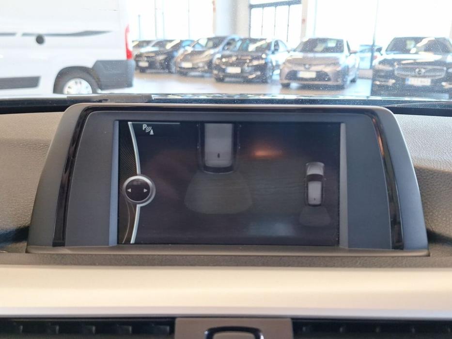 BMW 320 2012