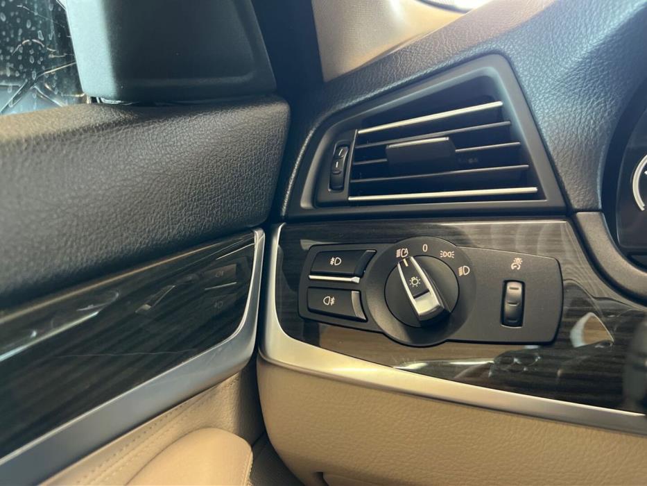 BMW 520 2013