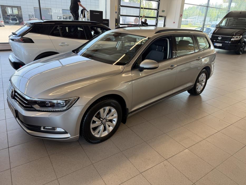 VOLKSWAGEN Passat 2015