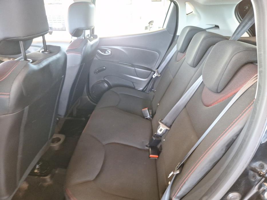 RENAULT Clio 2015