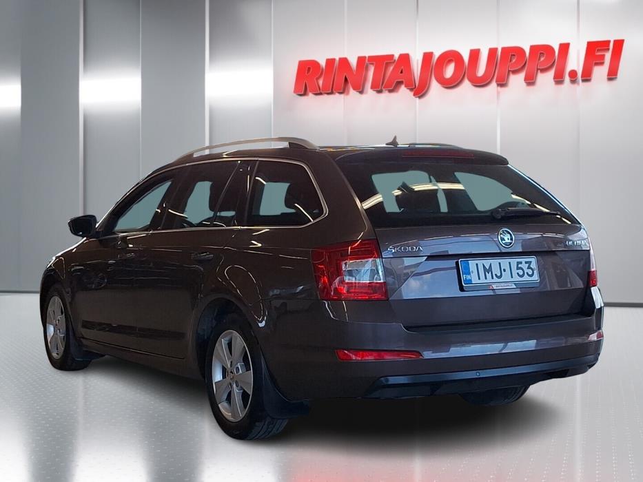 SKODA Octavia 2016