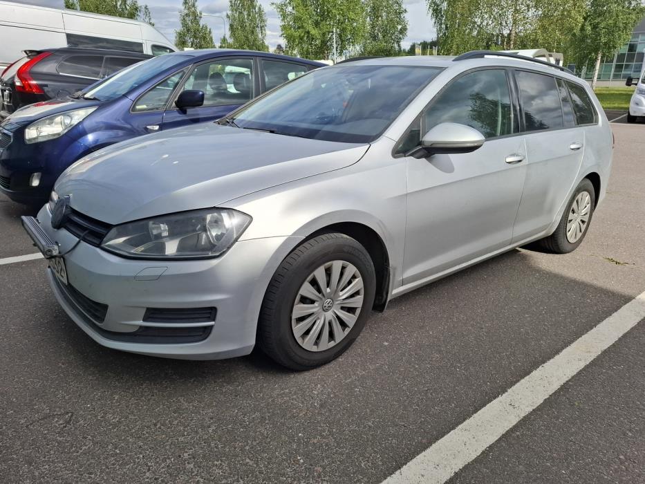 VOLKSWAGEN Golf 2014