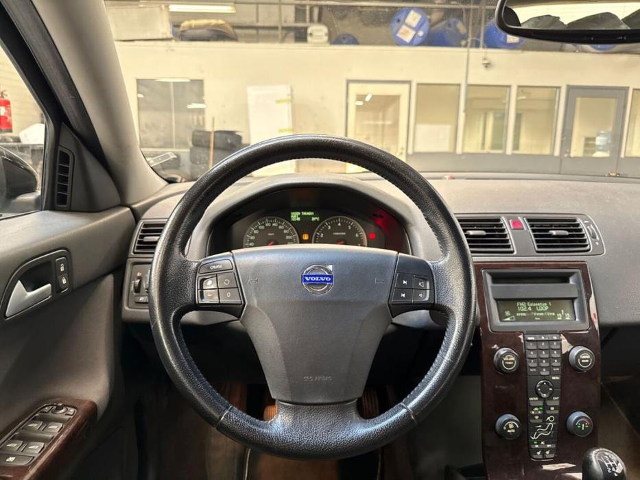 VOLVO V50 2005