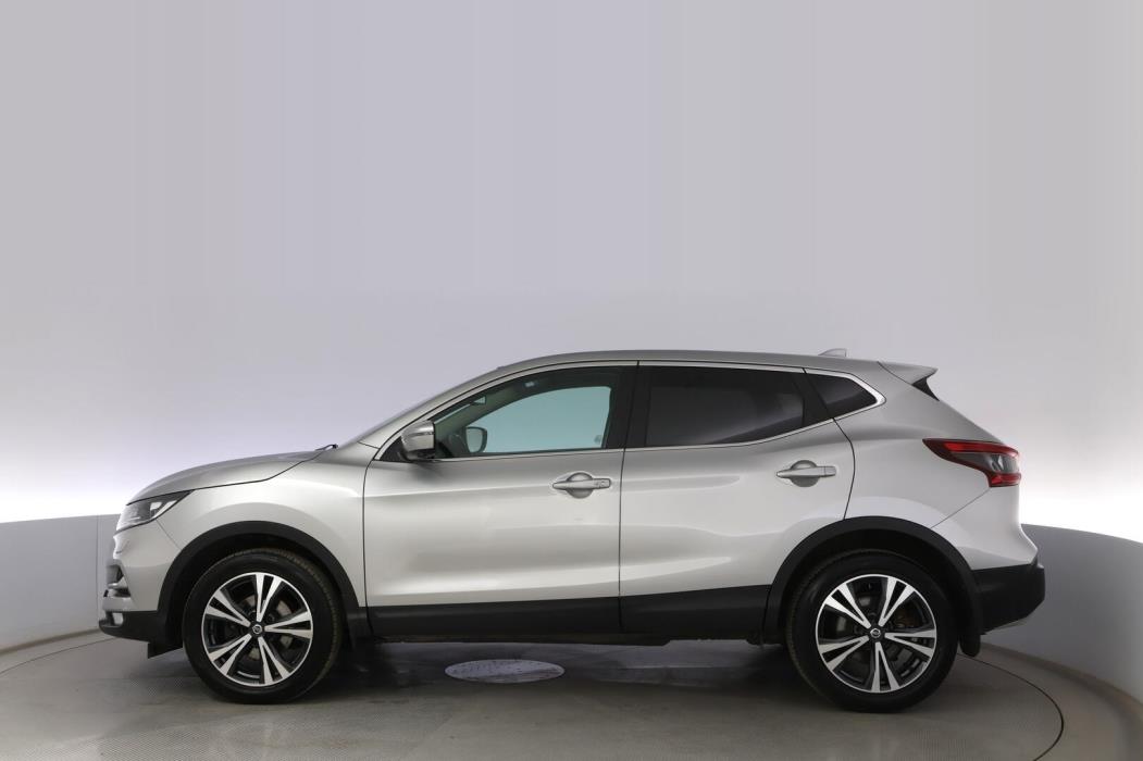 NISSAN Qashqai 2018