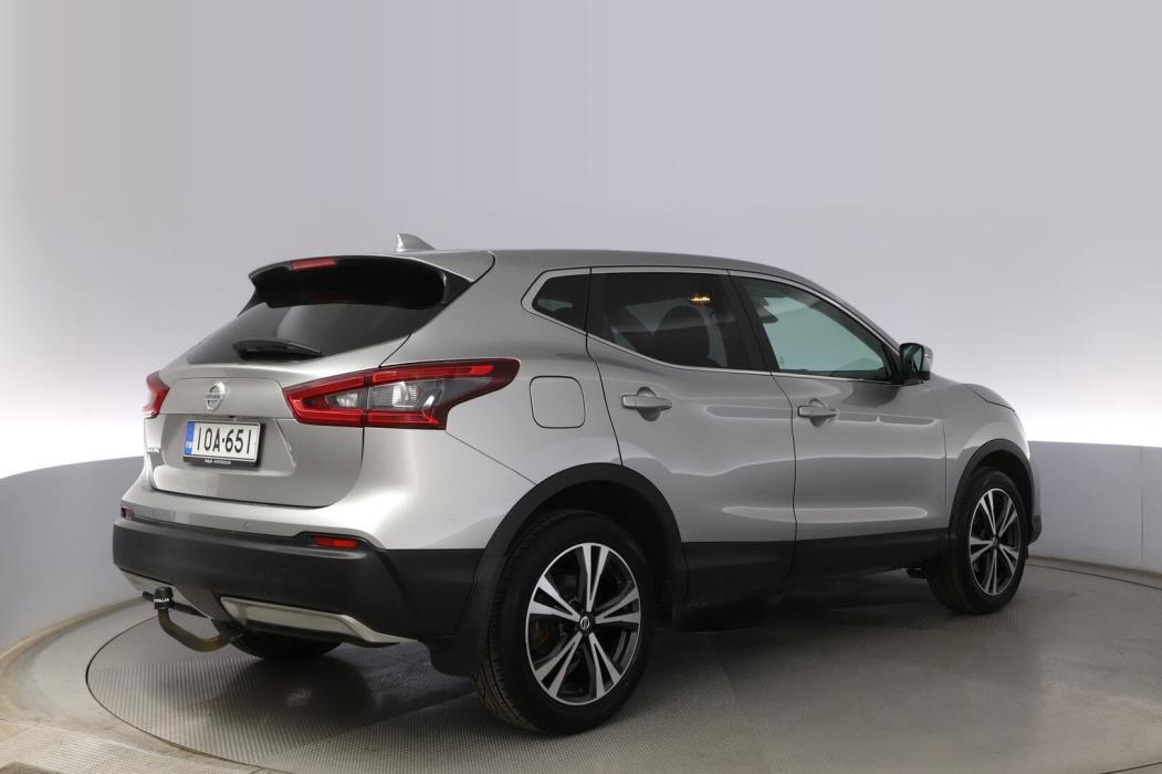 NISSAN Qashqai 2018