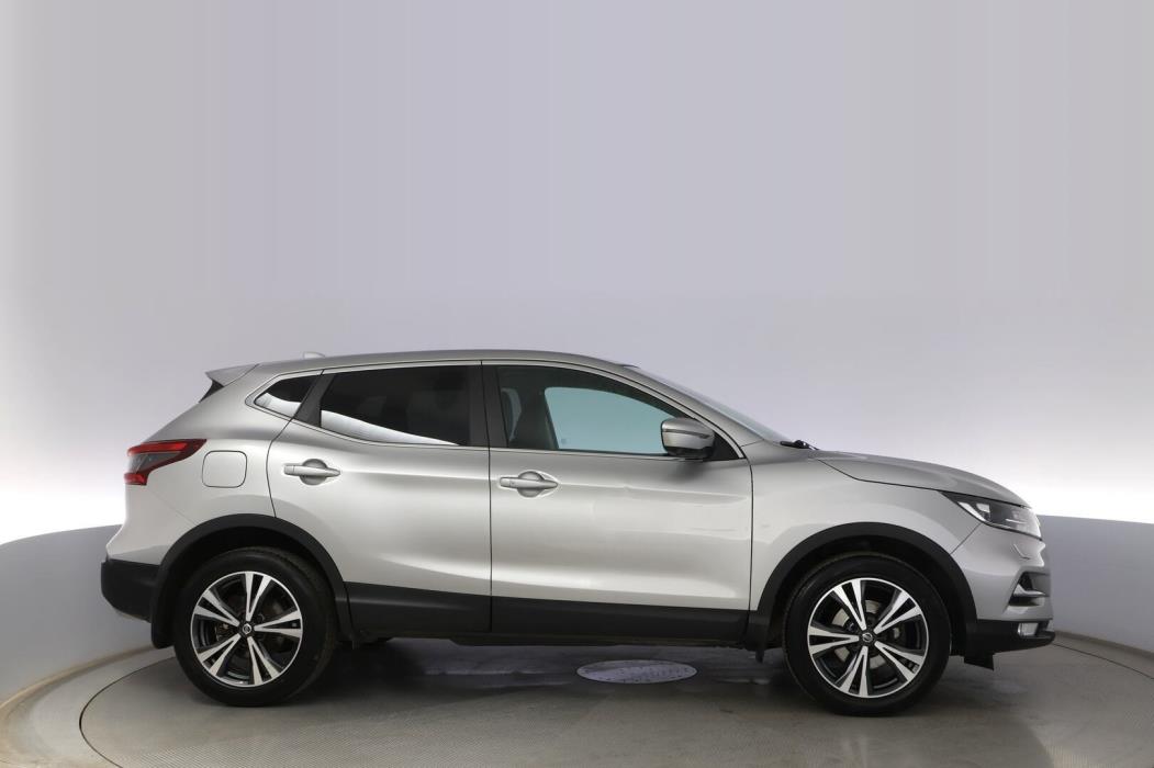 NISSAN Qashqai 2018