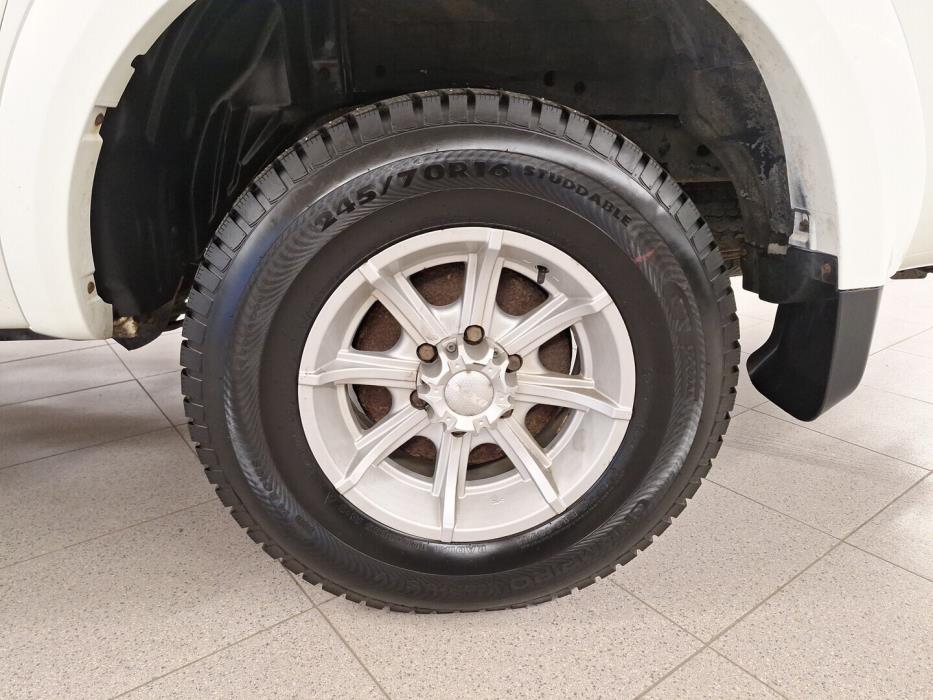 MITSUBISHI L200 2014