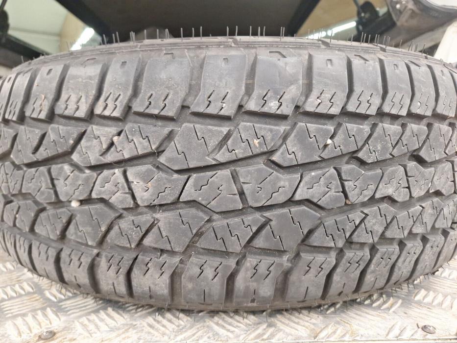 MITSUBISHI L200 2014