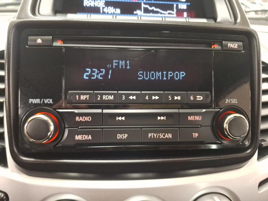 MITSUBISHI L200 2014